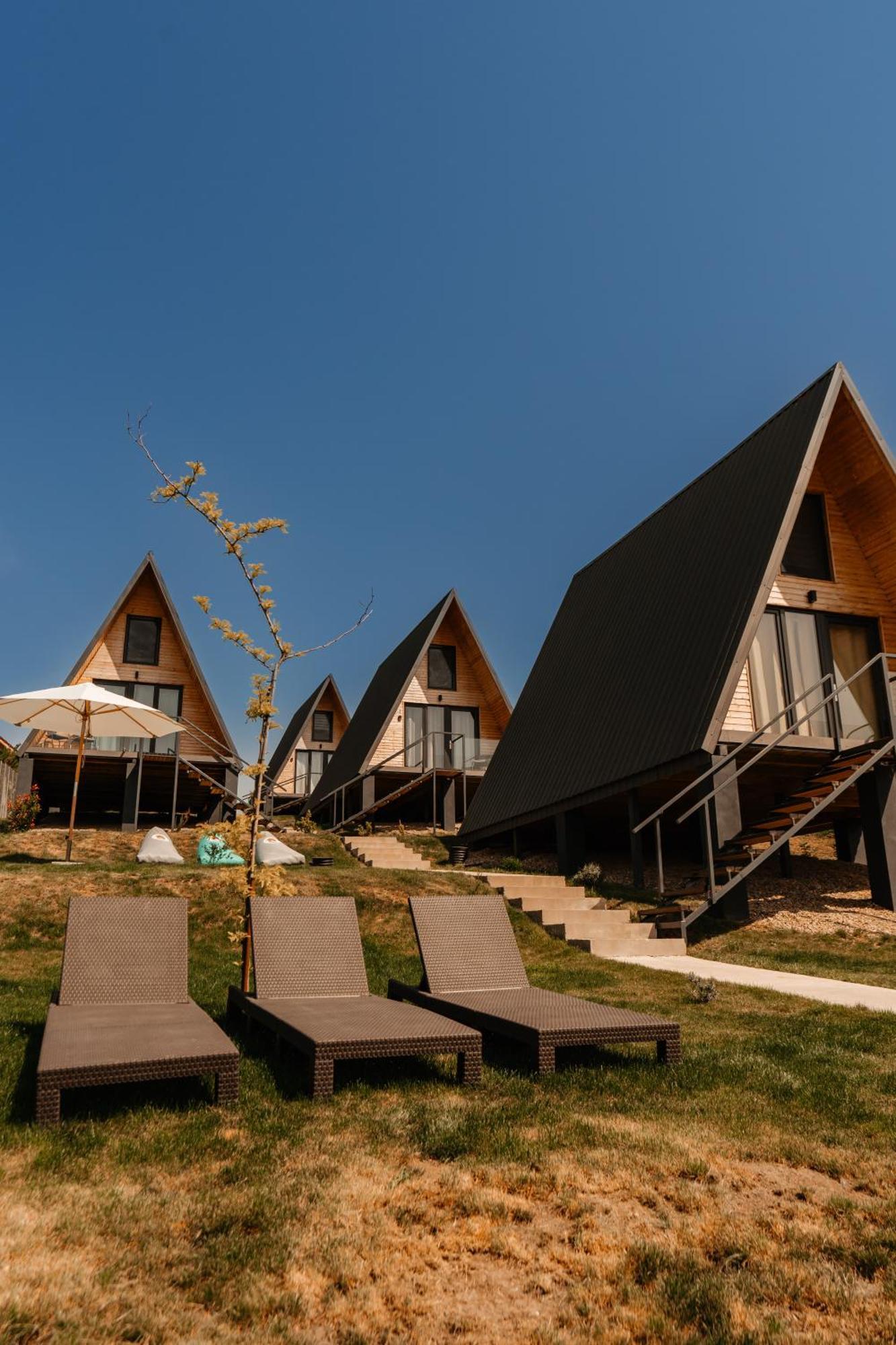 Cavo Village- Baile 1 Mai Chalet *
